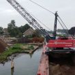 Grond lossen op de Ringvaart Aalsmeer